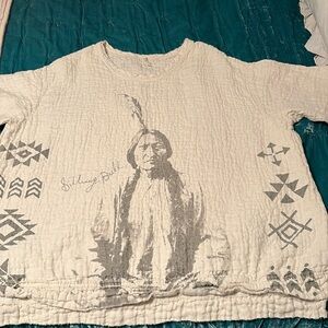 😍SPECIAL OFFER! Magnolia Pearl Sitting Bull Frances Quilted Tunic! EUC!❤️🤍💛🖤